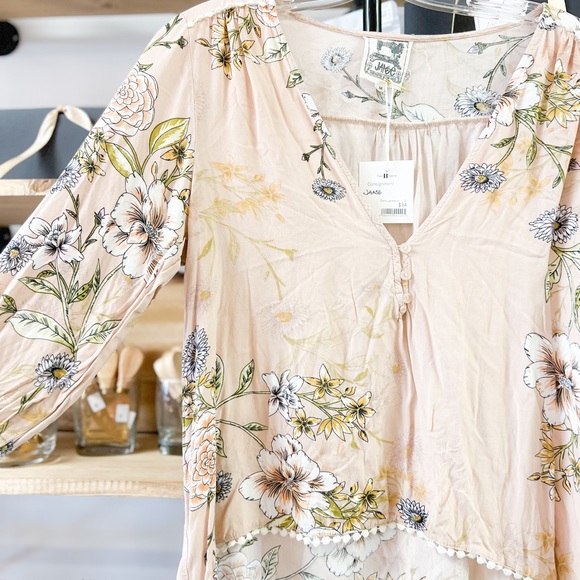 JAASE Floral Blouse - Picture 2 of 6